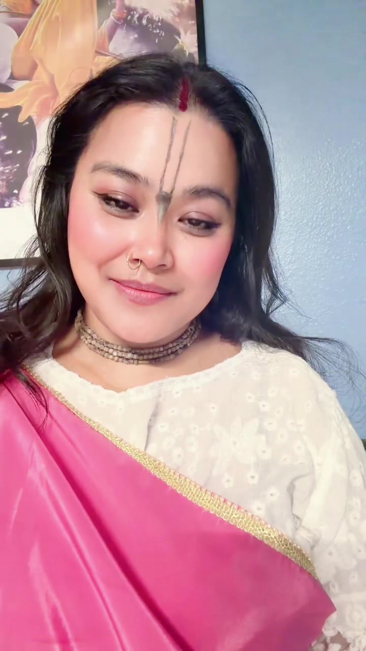 @विष्णुप्रिया  देवी दासी 🪈 🦚
