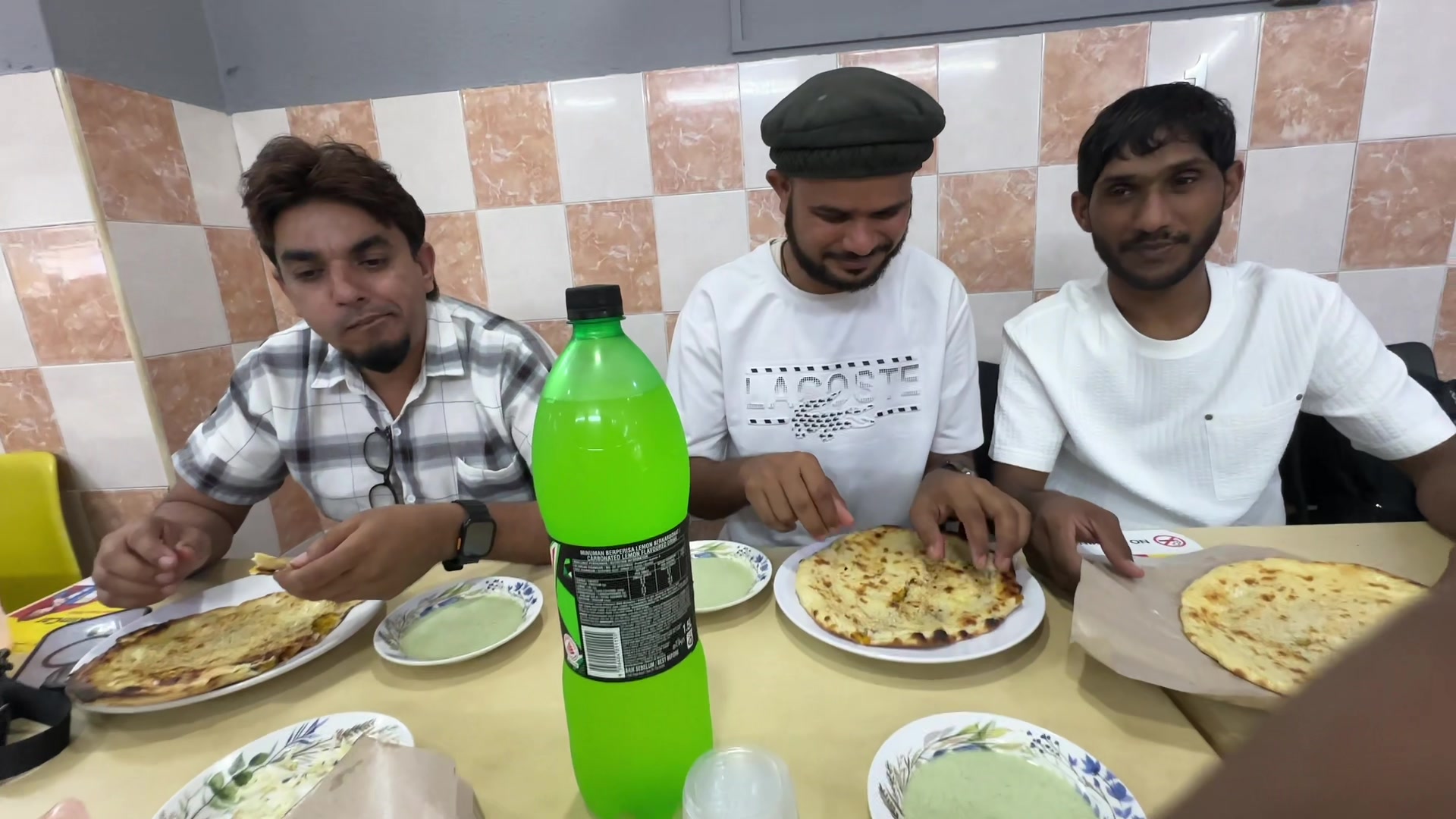 @Ali vlogs 🥰