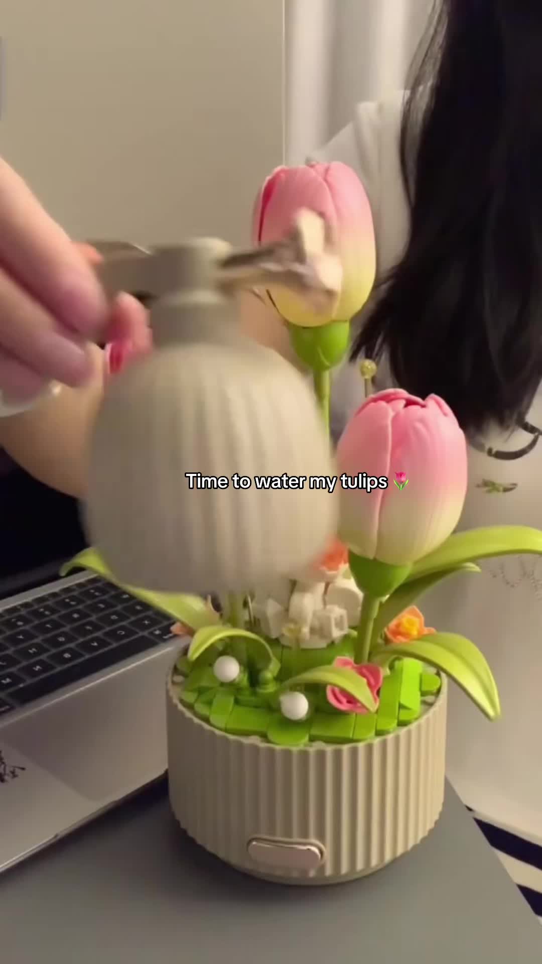 @FloraCreations