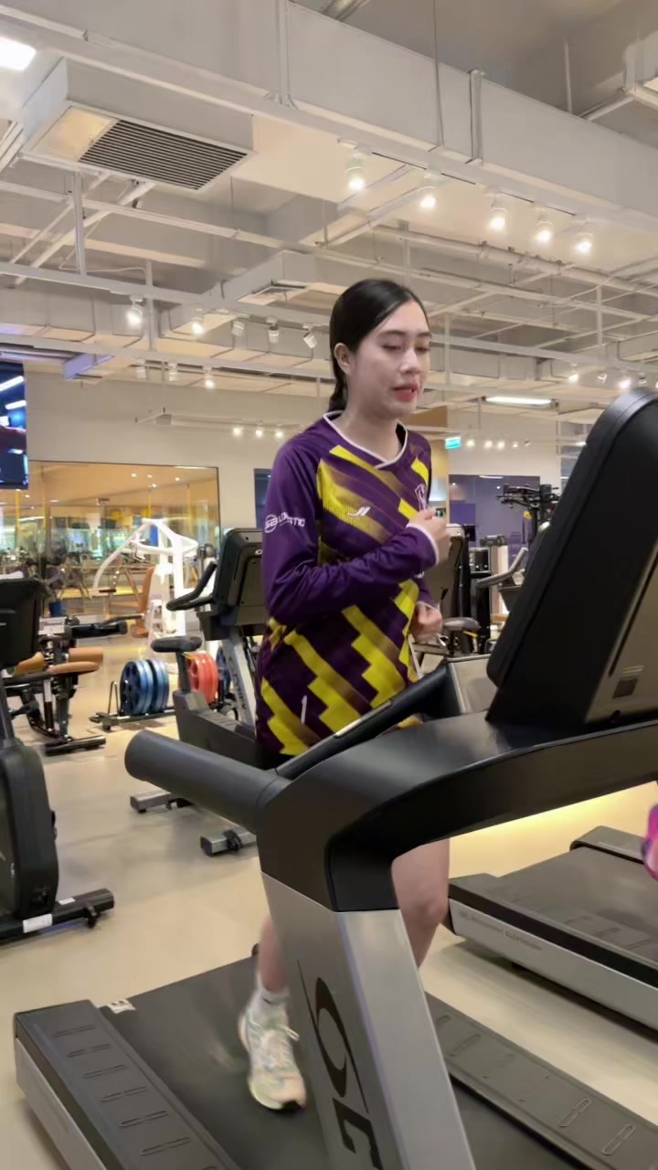 @ເລດີ້ຄອນ🐰