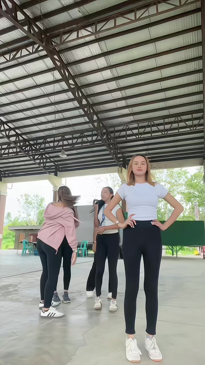 @nerizzaharochoc