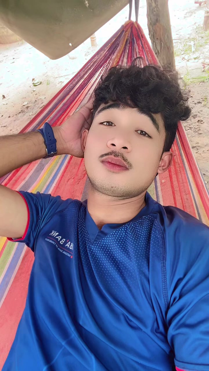@๐ค๐ฅฐPHAN-แแถแแ๐ซถโค๏ธ