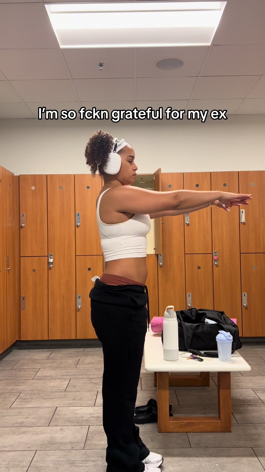 @HailieAlexys