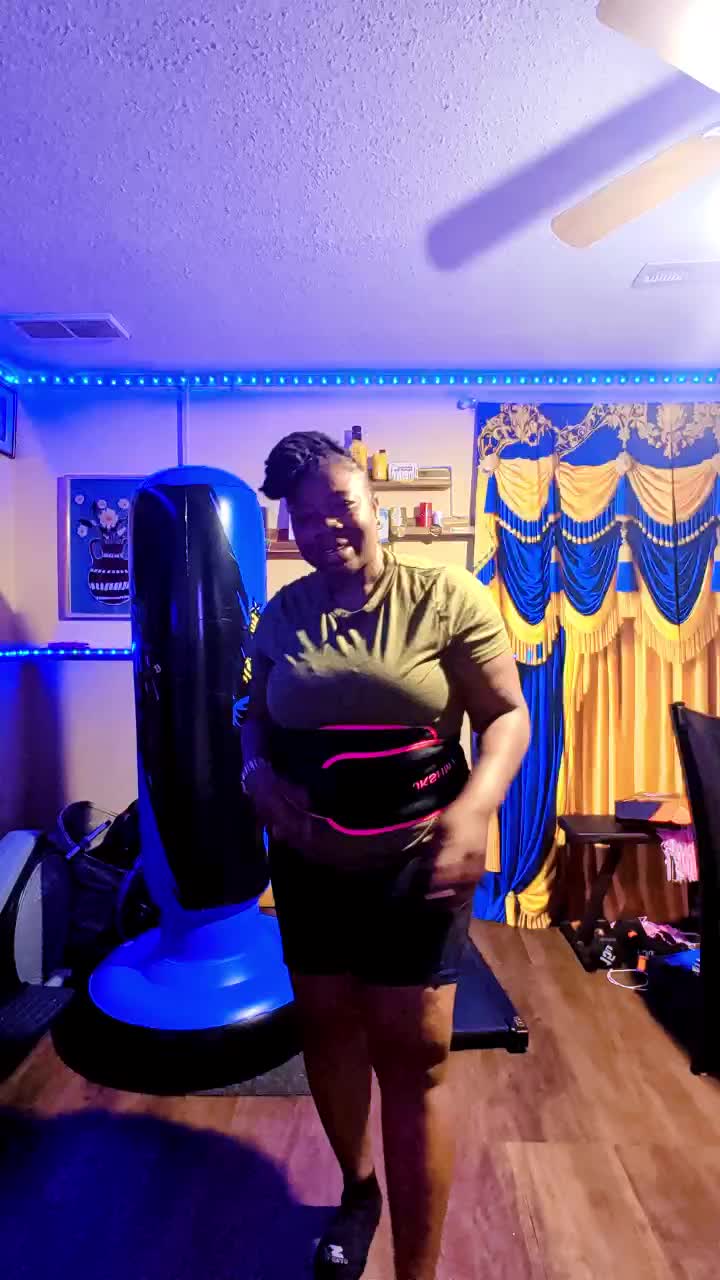 @delalivonoo