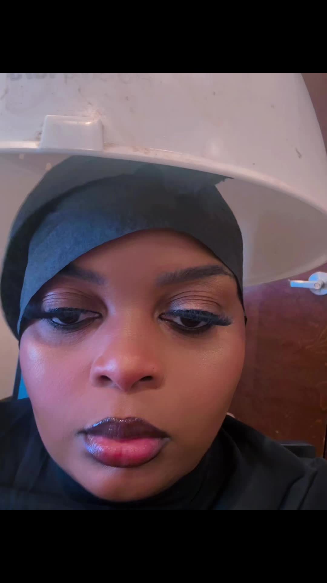 @Tenika