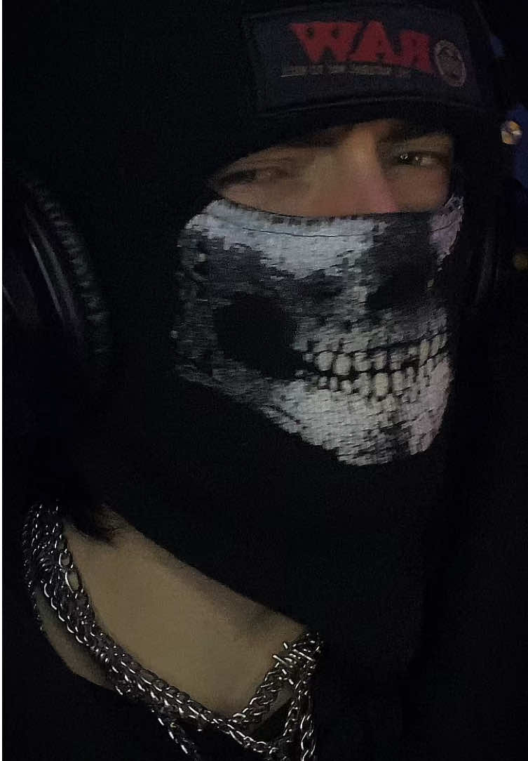 @𝐤𝐲𝐱
