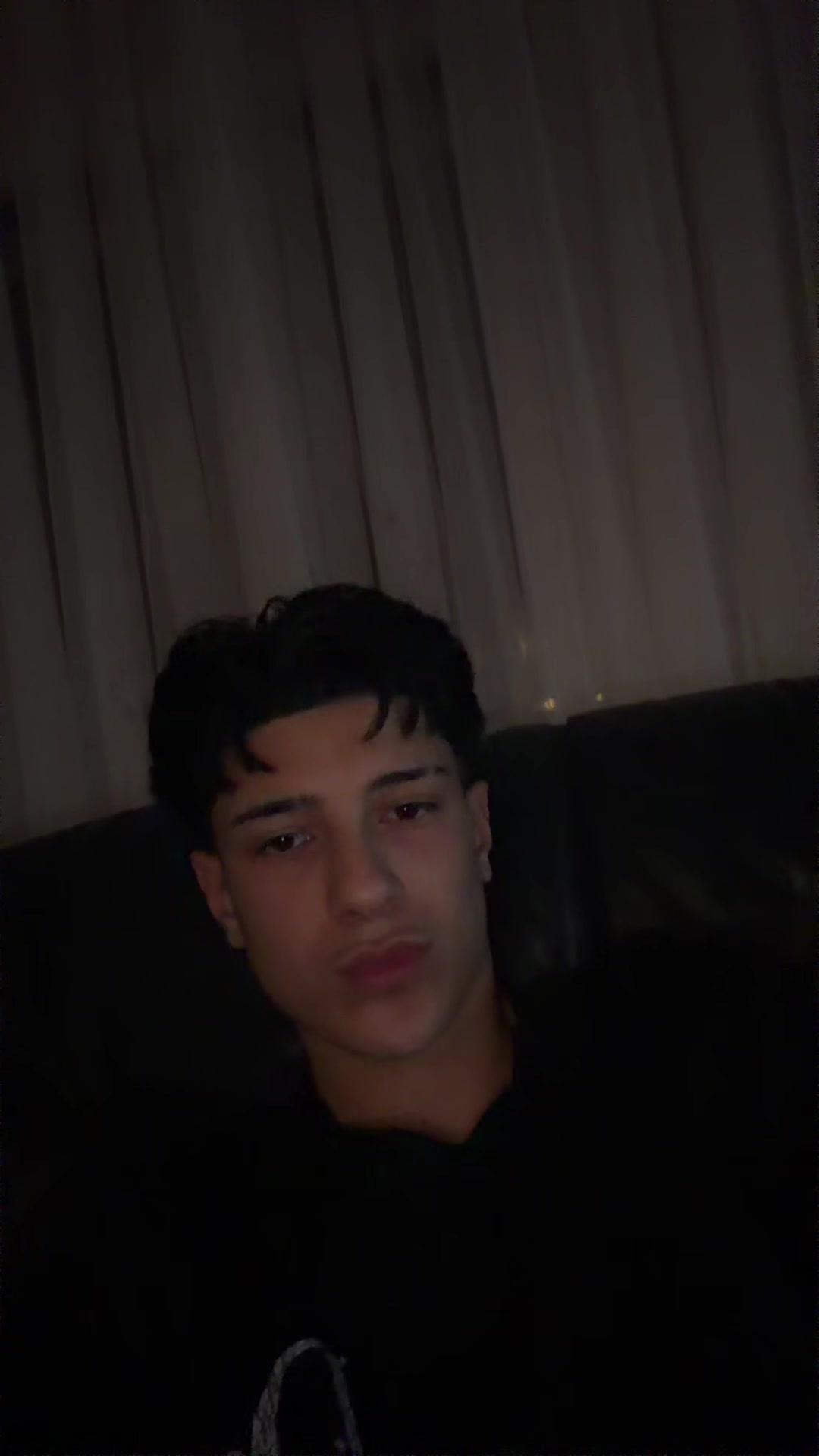@Adnan🍫🍫