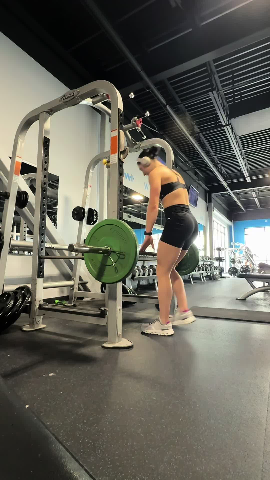 @_alliegray