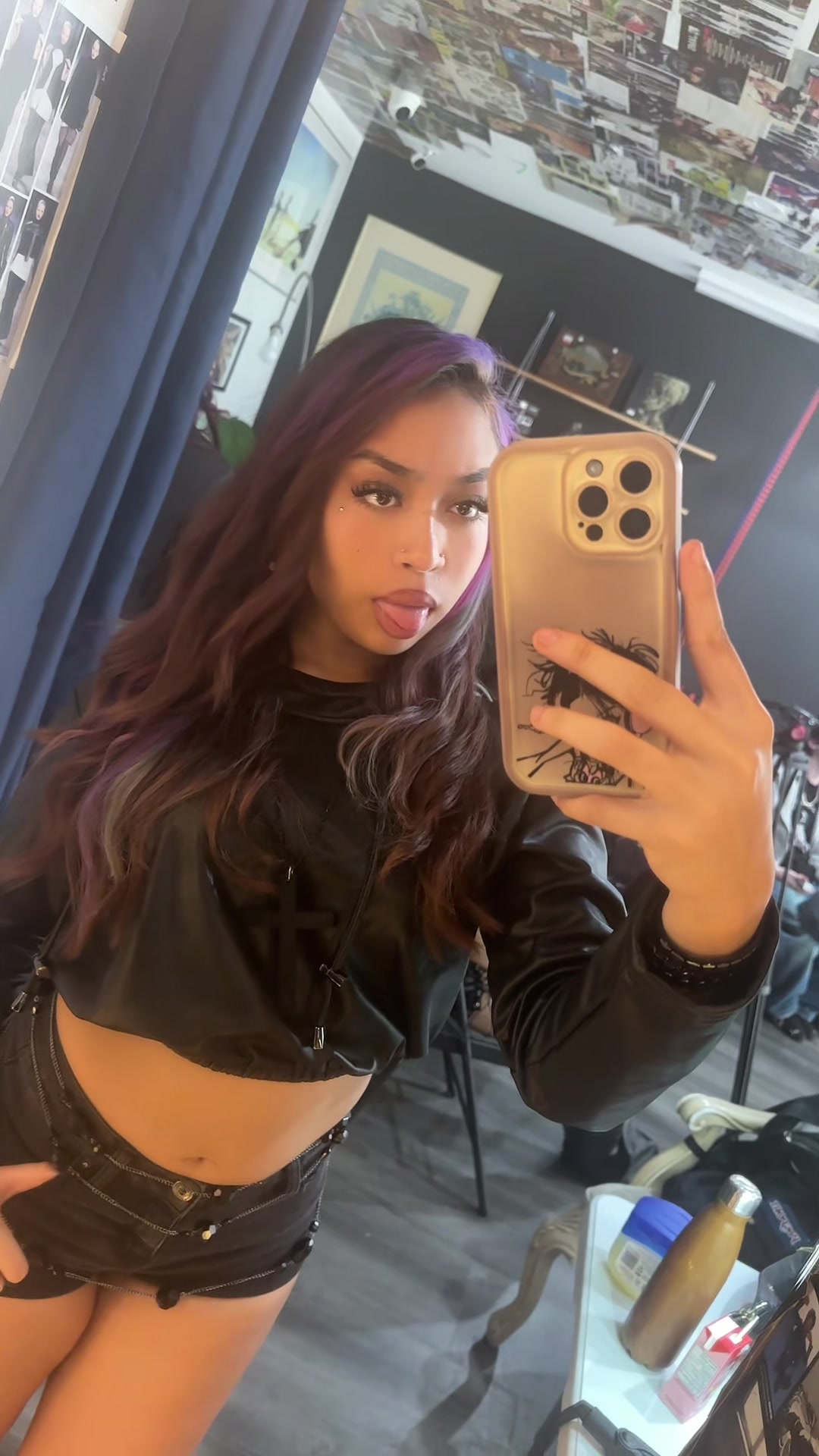 @niy<3