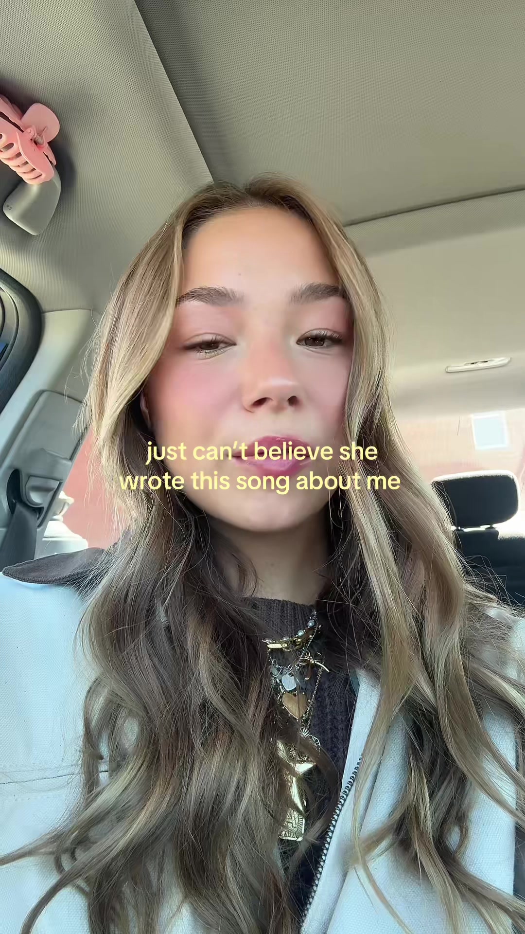 @ava🐞