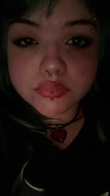 @womanstealerr
