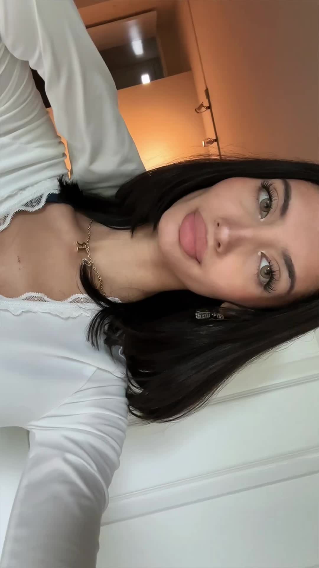 @A U R O R A 🦢