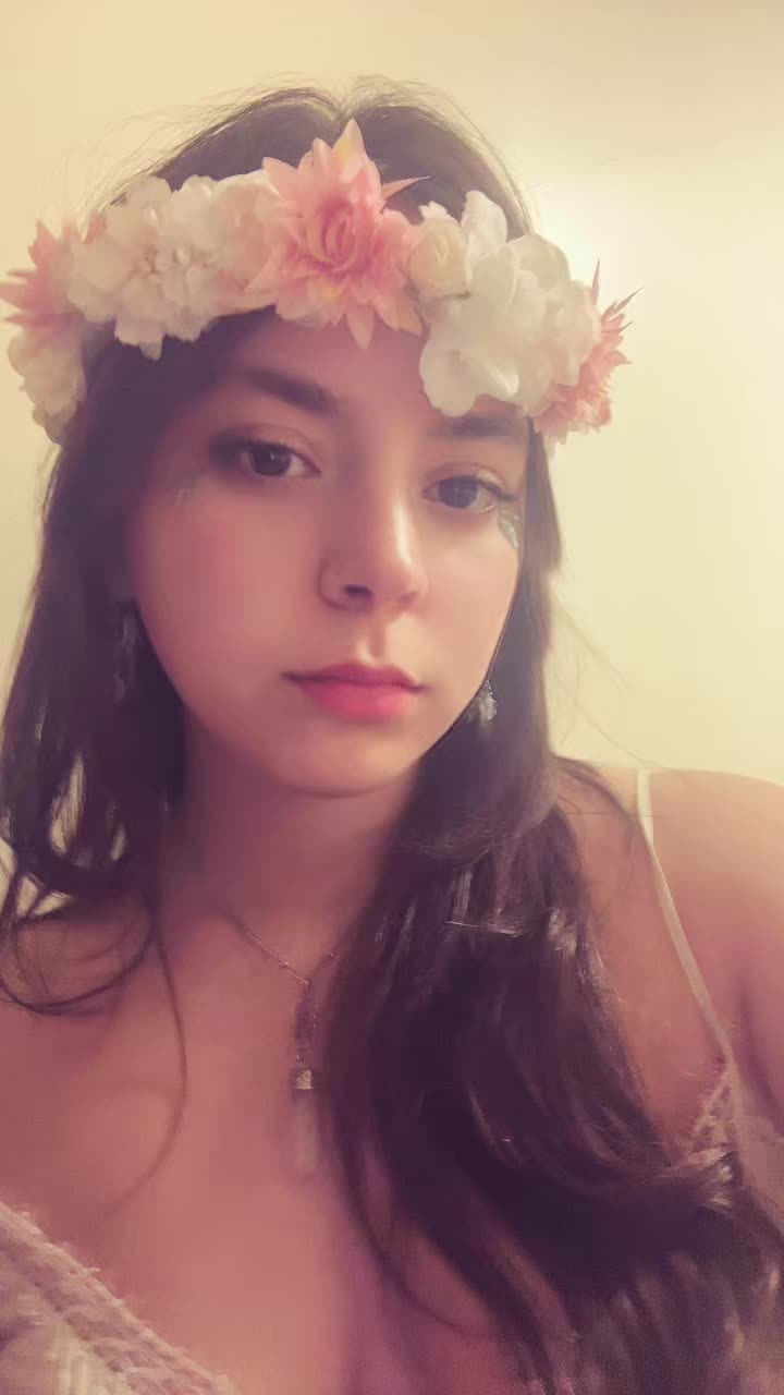 @elia ‧₊˚🦄✩ ₊˚🫧⊹♡