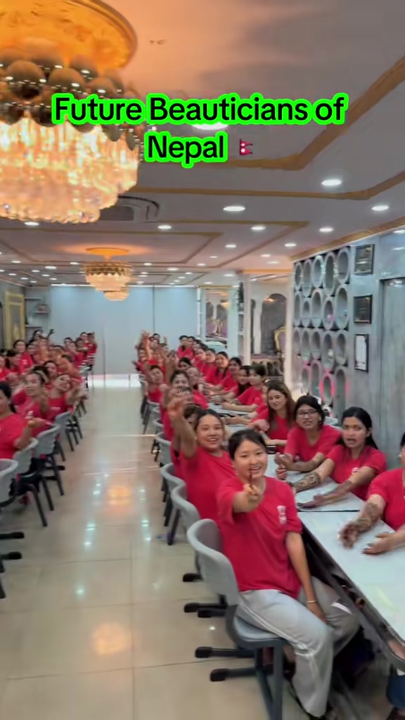 @ZOOM BEAUTY ACADEMY