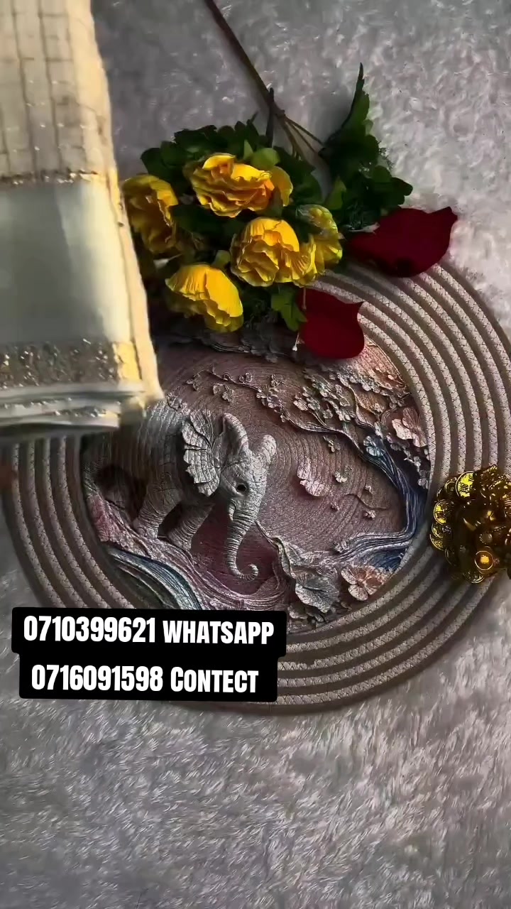 @𝑓𝑎𝑠ℎ𝑖𝑜𝑛@𝑏𝑜𝑢𝑡𝑖𝑞𝑢𝑒