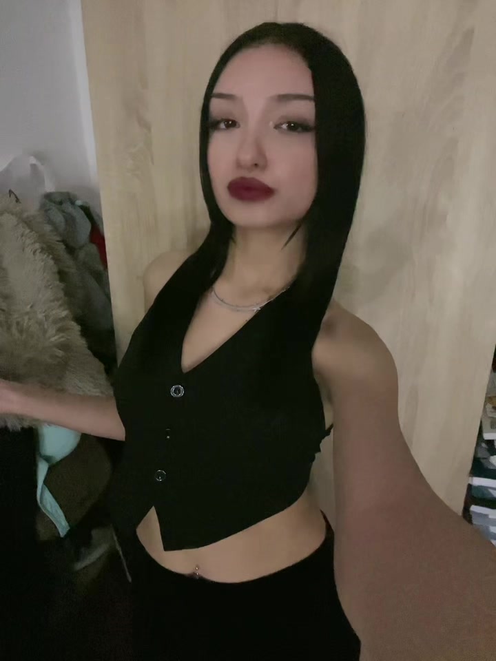 @nehirozbyy