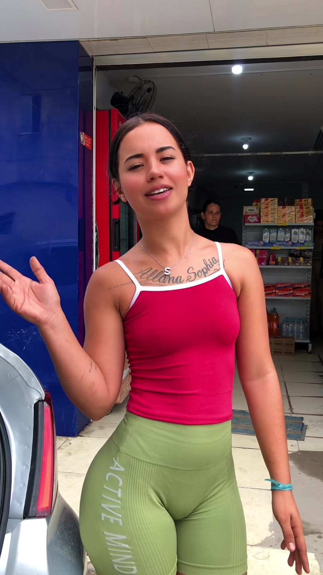 @Sabrina Paloma