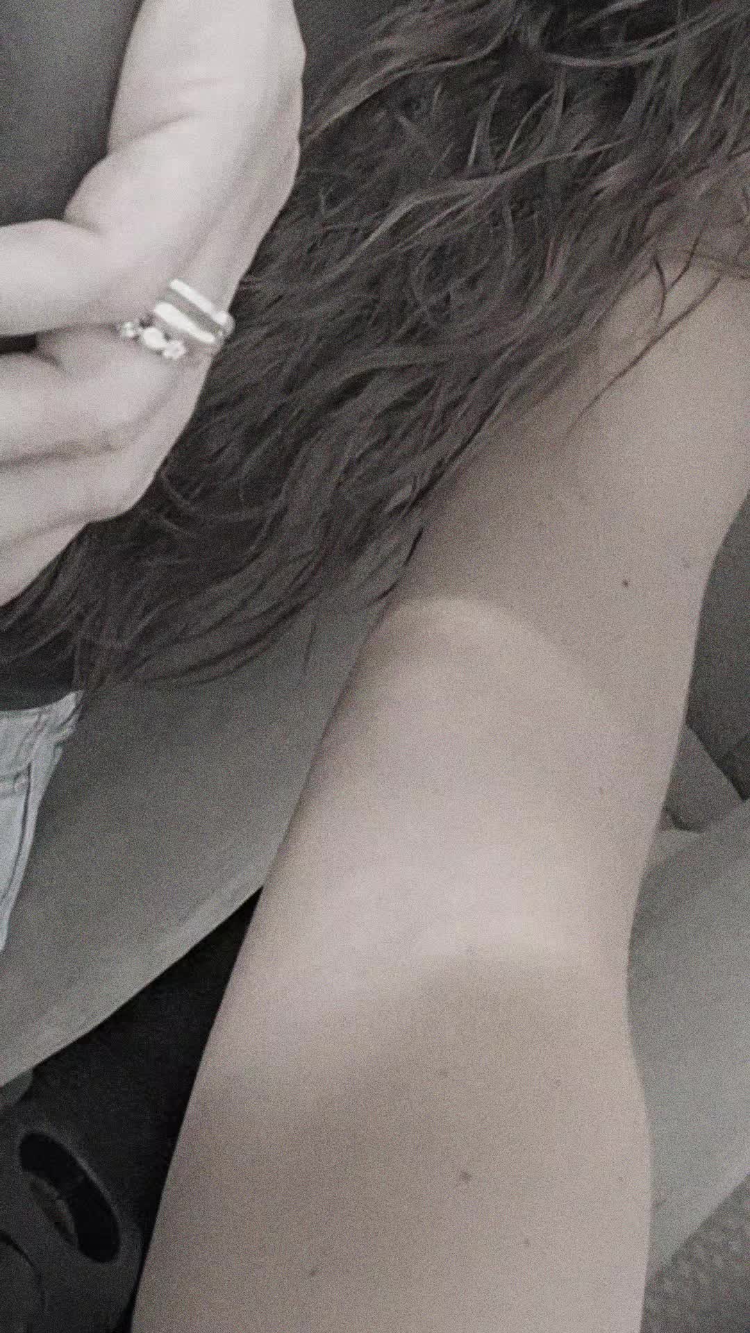 @Delorellis