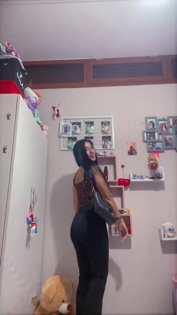 @Anna Esposito