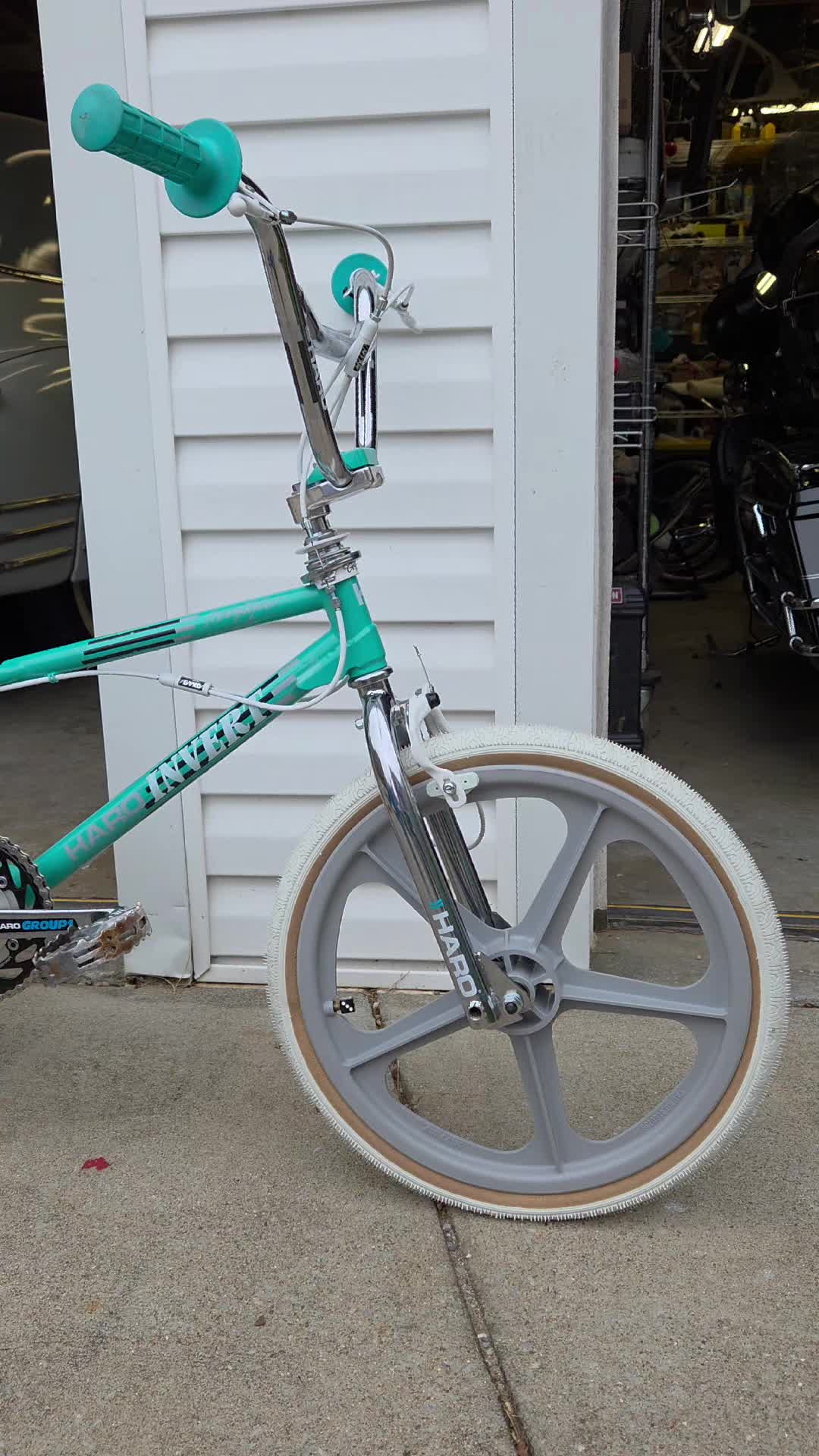 @The Bike Shop - 80s BMX