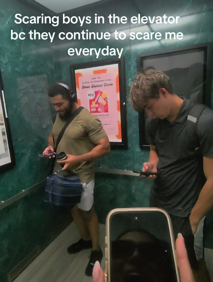@Sillysacks