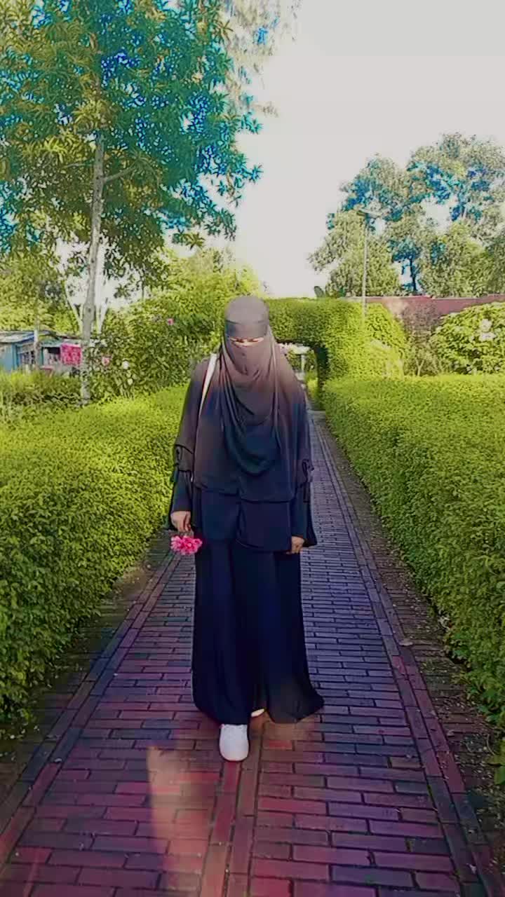 @Neha🌸Noyan🌹....F+N...★