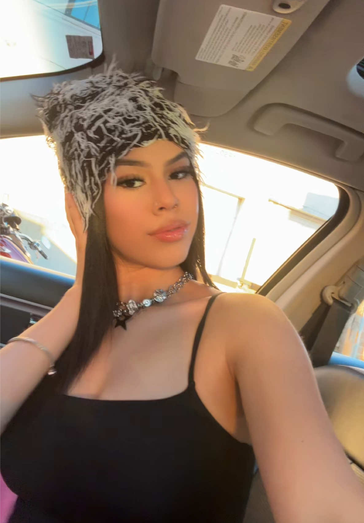 @niikkinicol