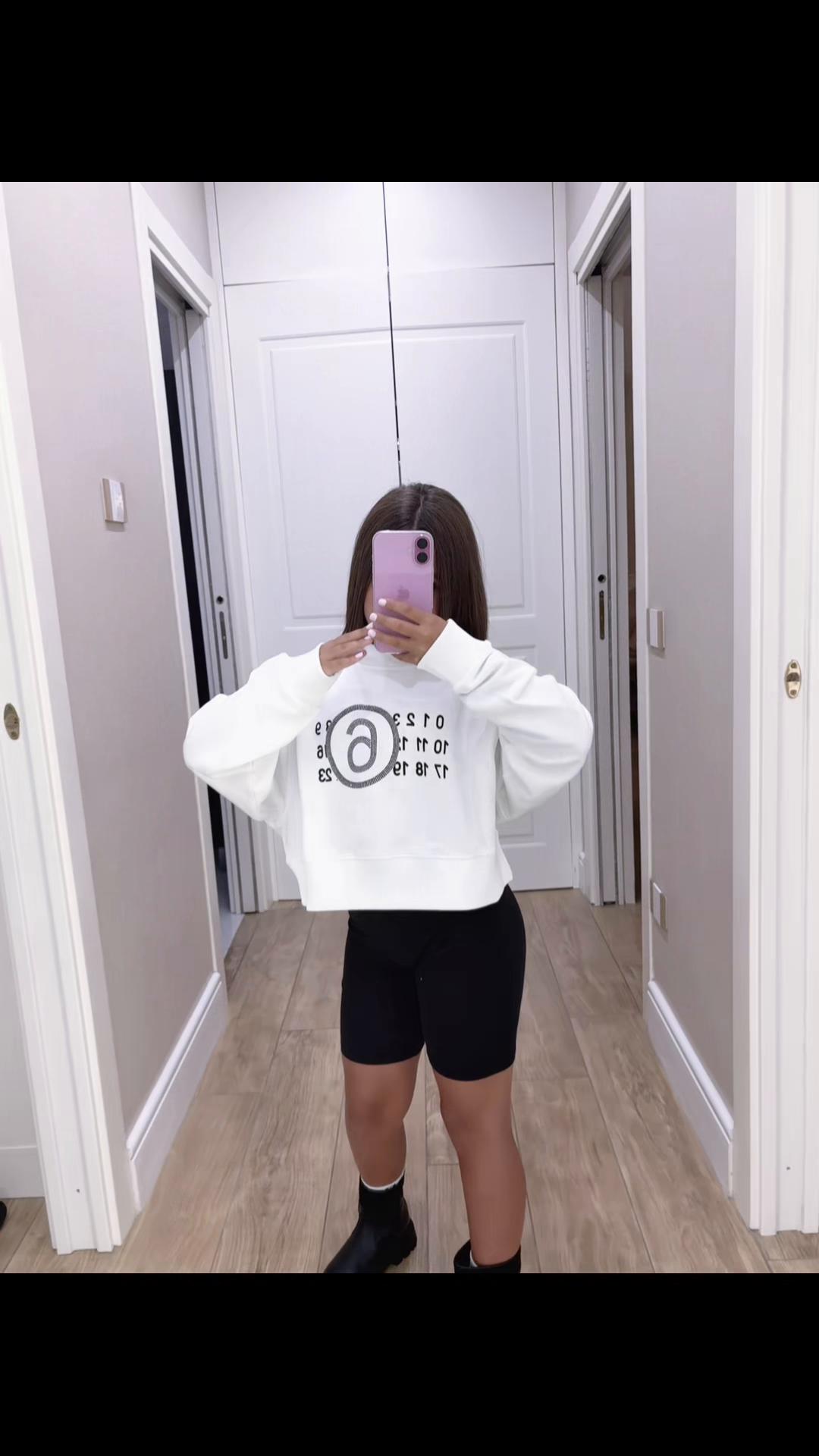 @_chloefinizio_🌺