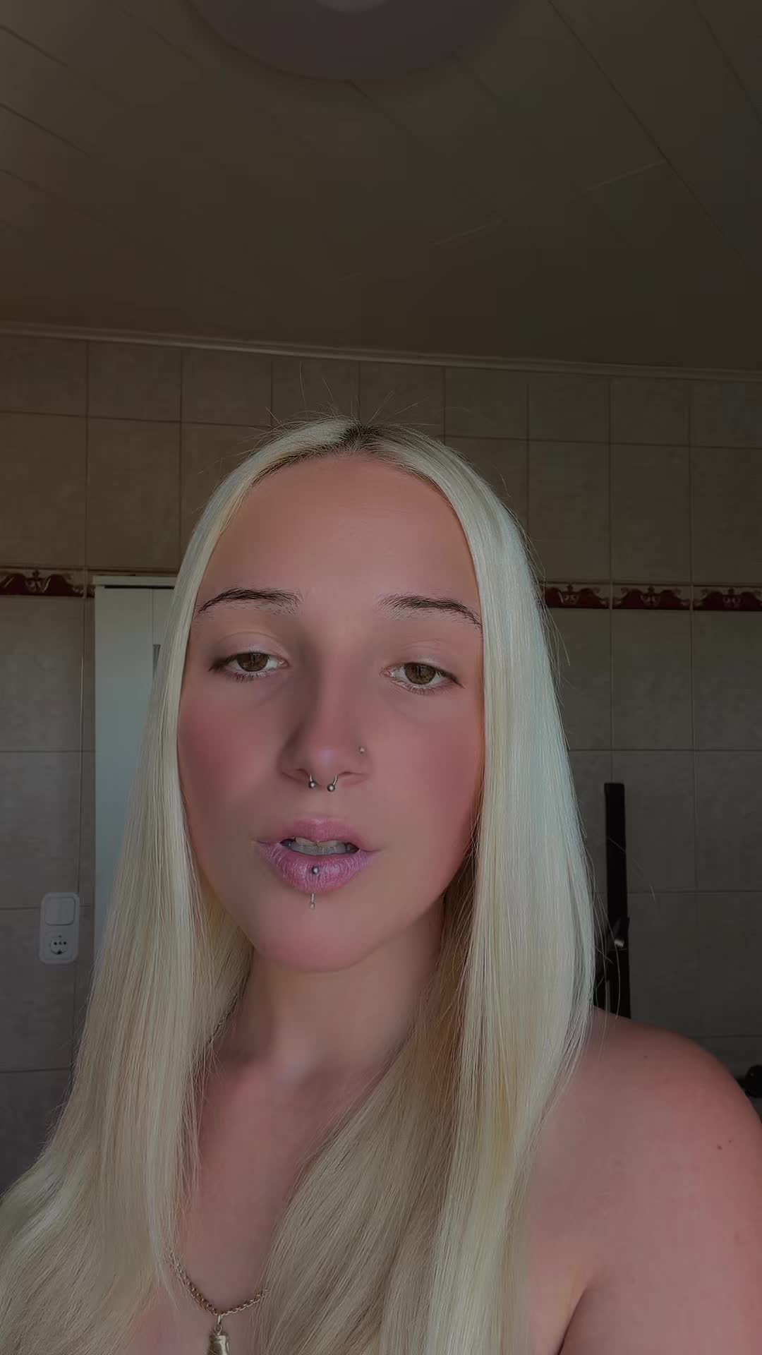 @Nina🖤
