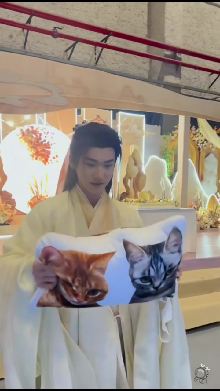 @Chinese2u 小红人