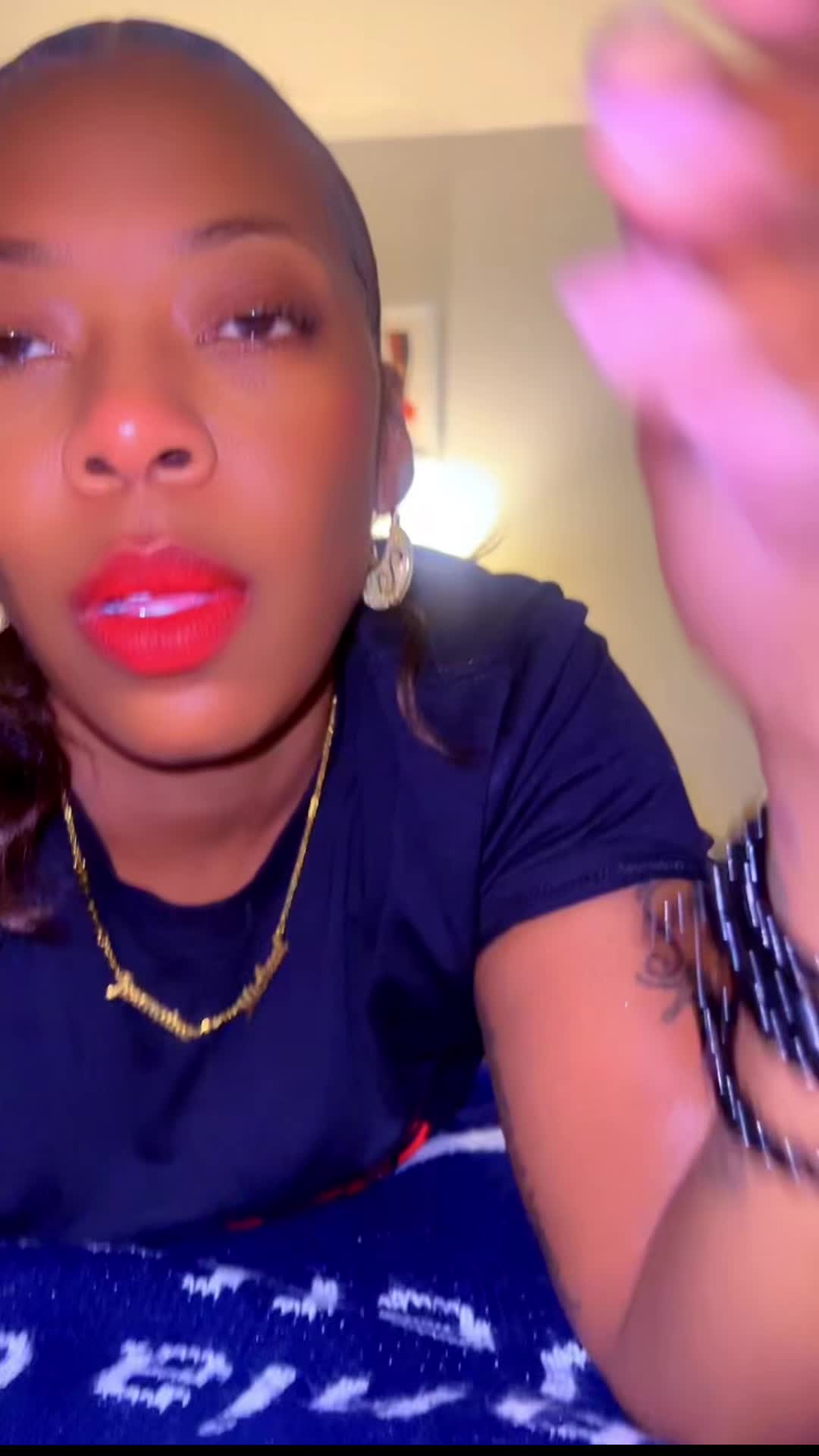 @chozenniq