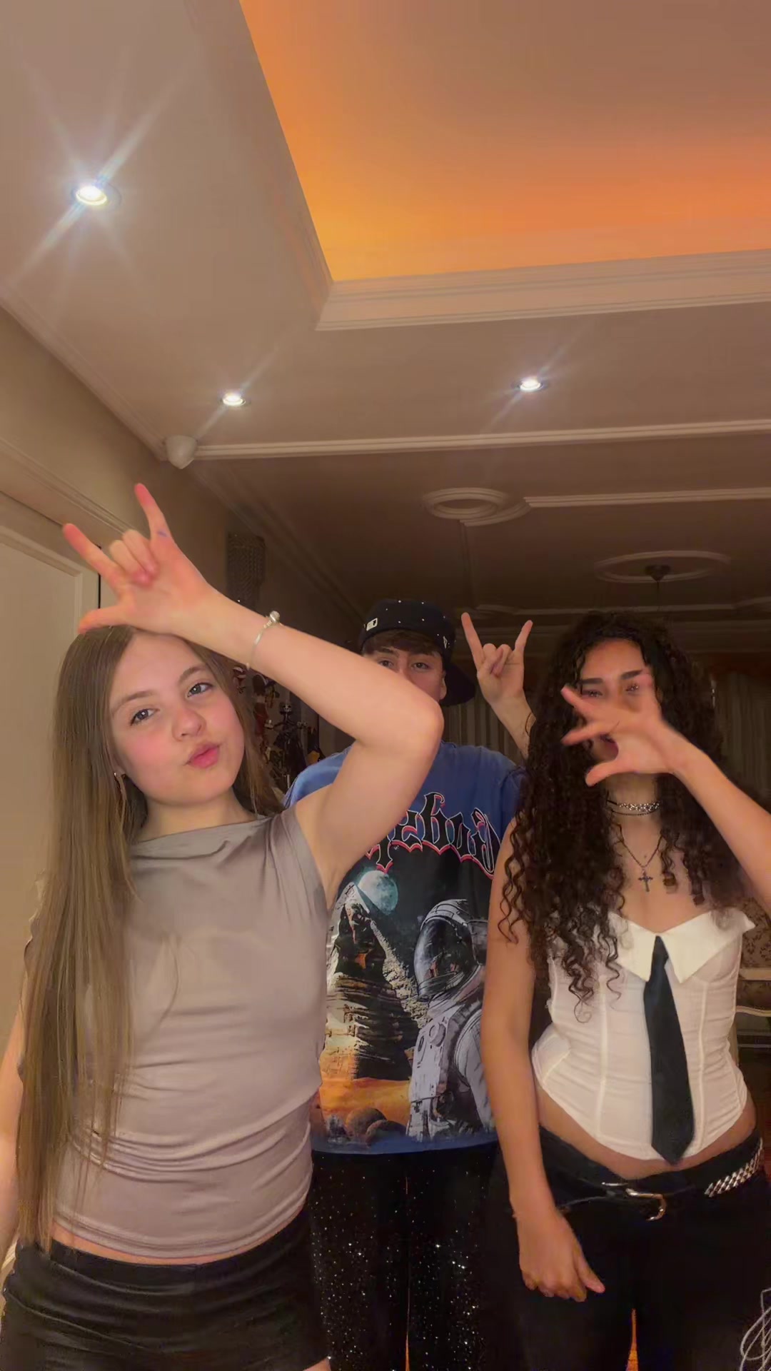 @Chichu💘