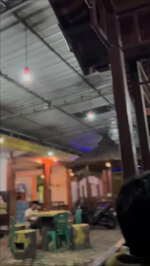 @Ririn_