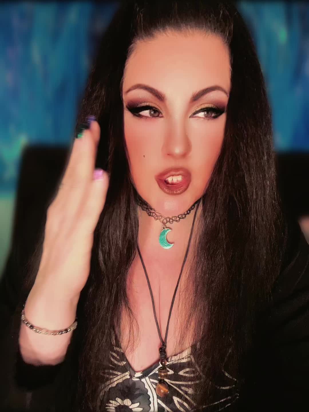 @🩸🧠❄️𝓕𝓻𝓸𝓼𝓽𝓮𝓭❄️🧠🩸