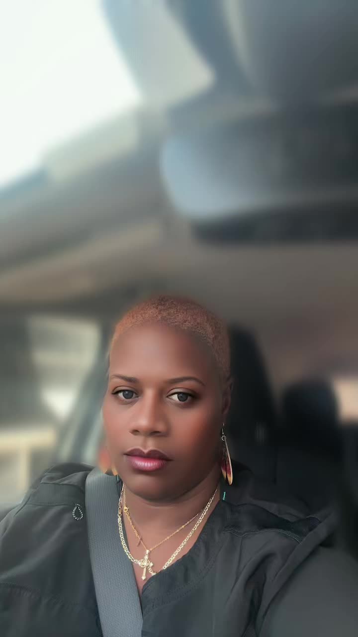 @LadyVina