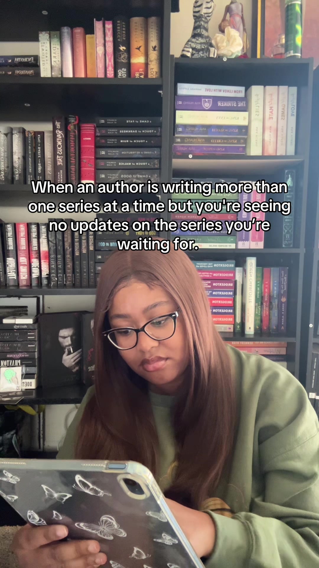 @kiaatheelibrariann📚