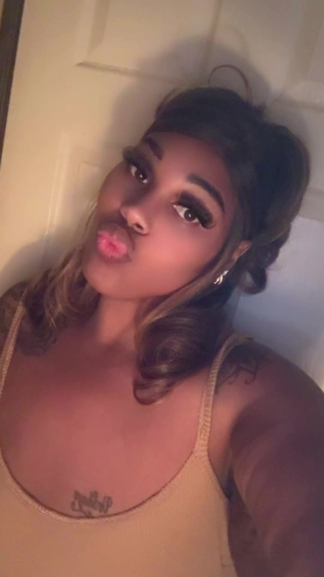 @BigGurlsRuS