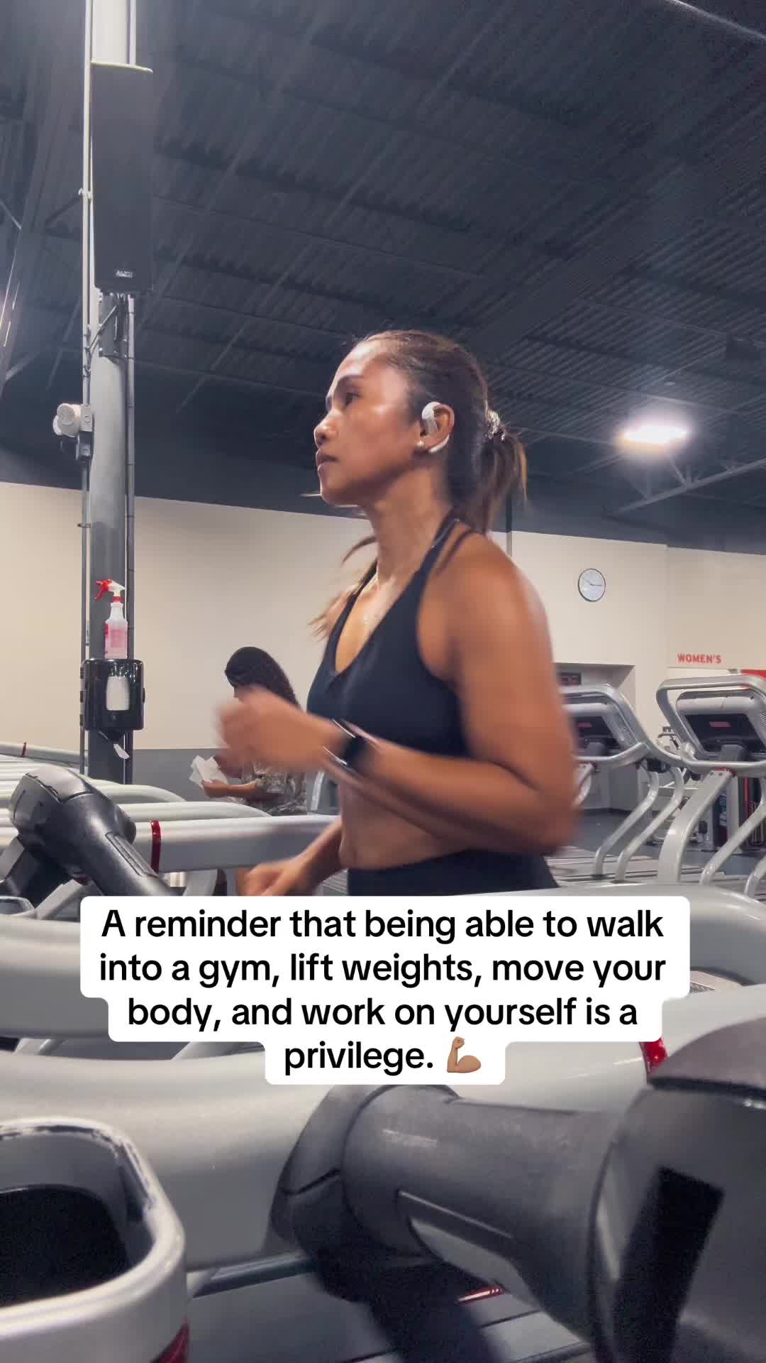 @roxyfitmom