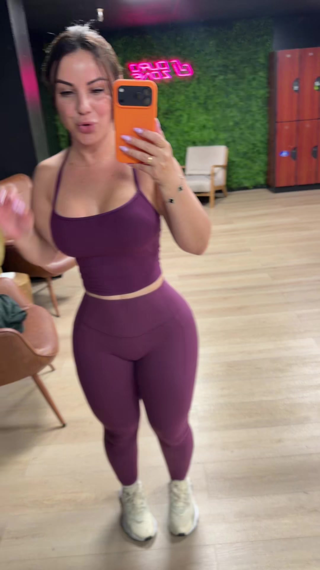 @Lovelyflavita