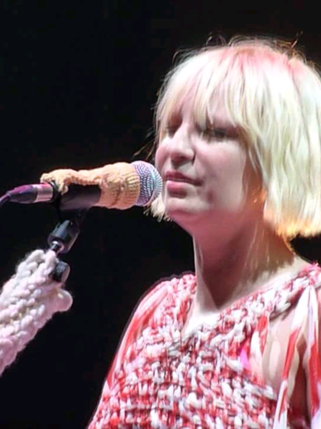 @Team Sia Brasil 🇧🇷