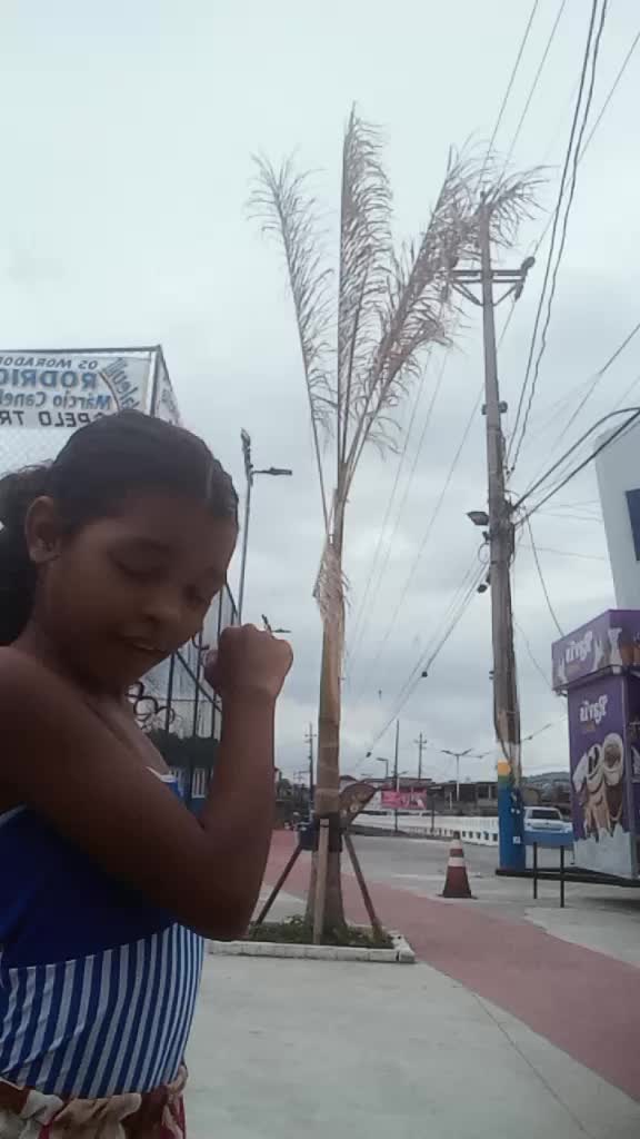 @luizinha♡◇♧♤