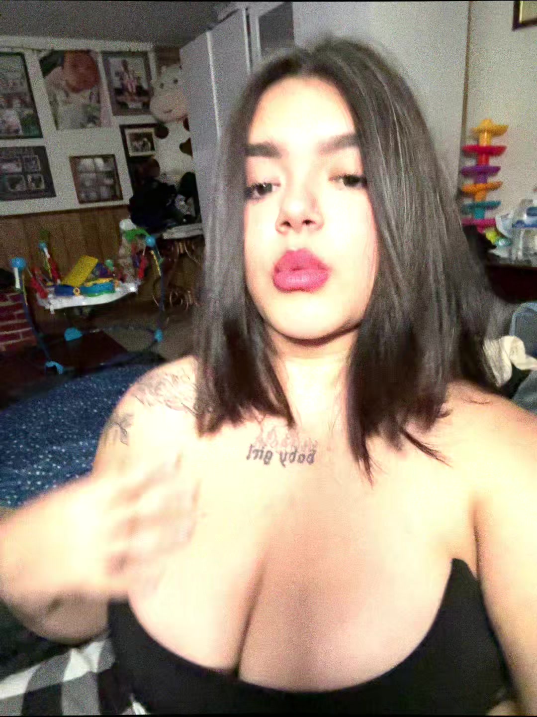 @𝔍𝔬𝔳𝔞𝔫𝔫𝔞🖤