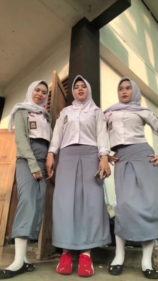 @windyy