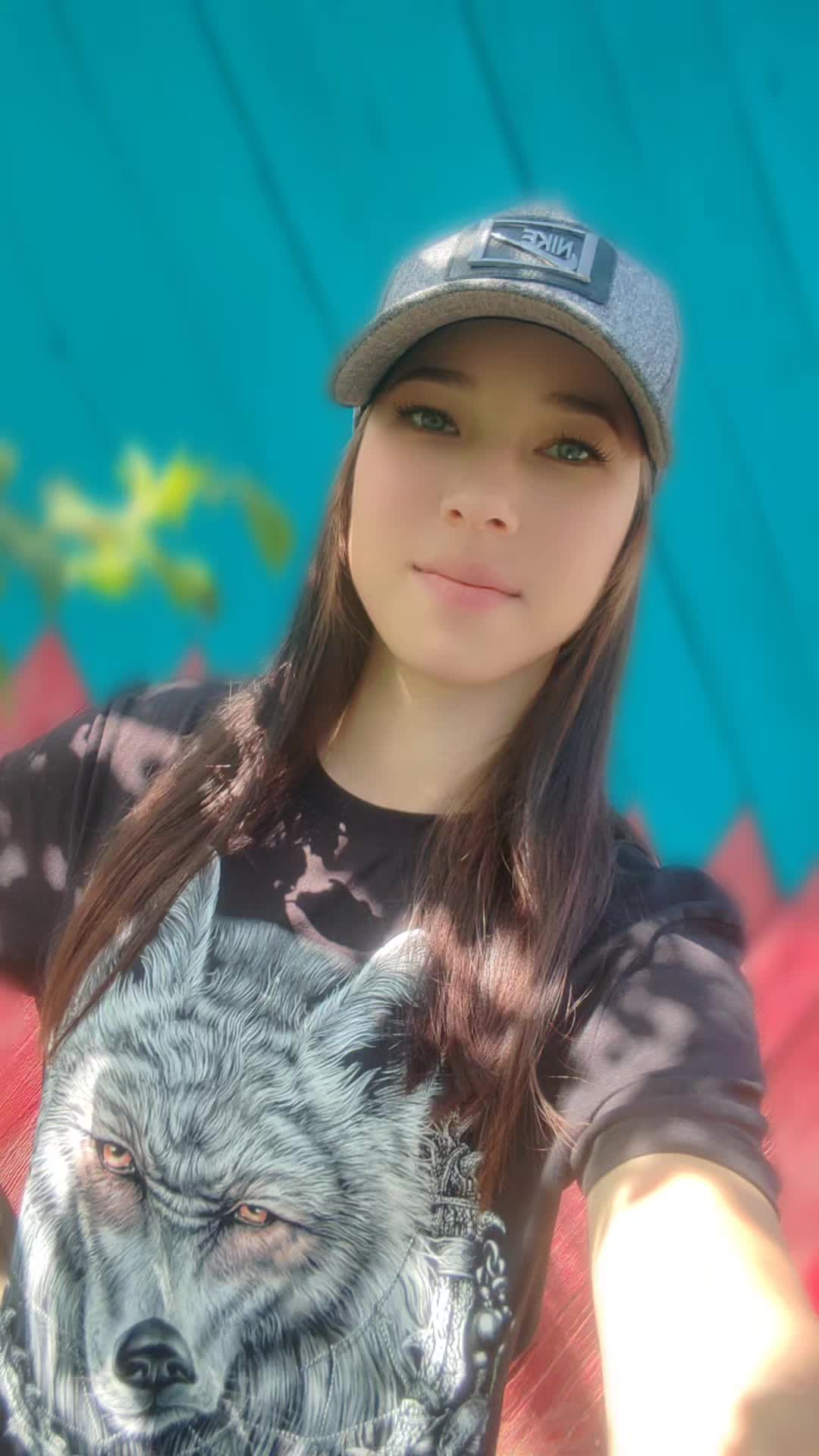 @leonova18