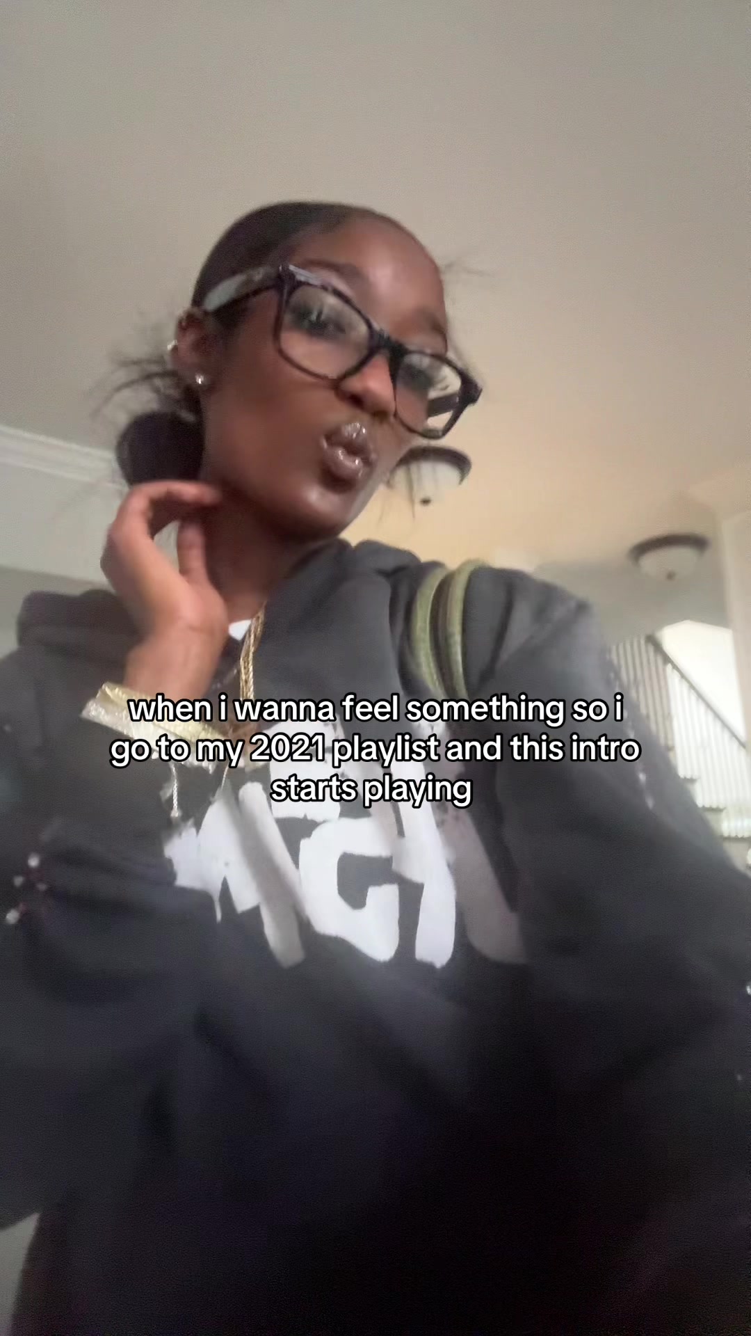 @￶