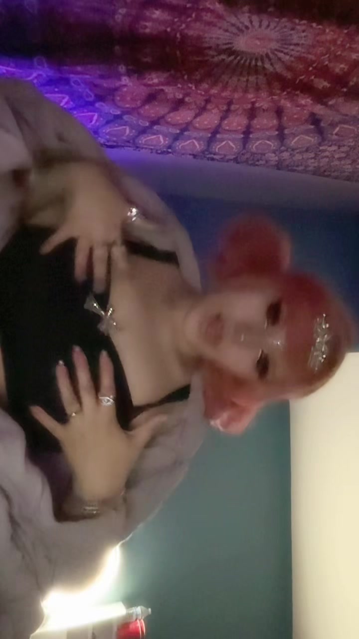 @nini