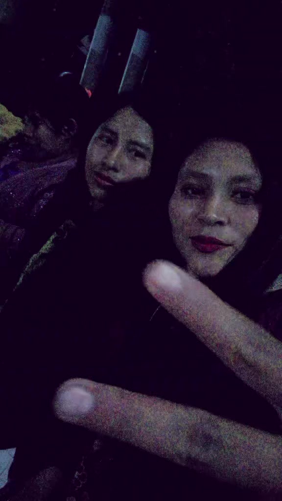 @Iris floriselda