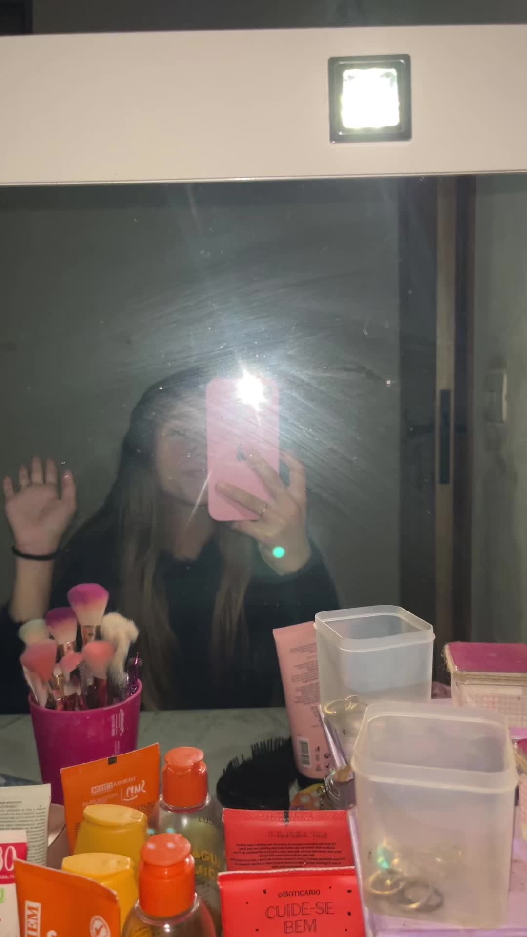 @Lavínia🩷✨