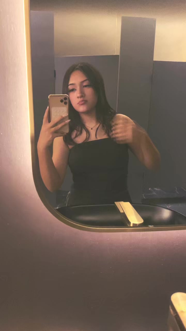 @alii🫐