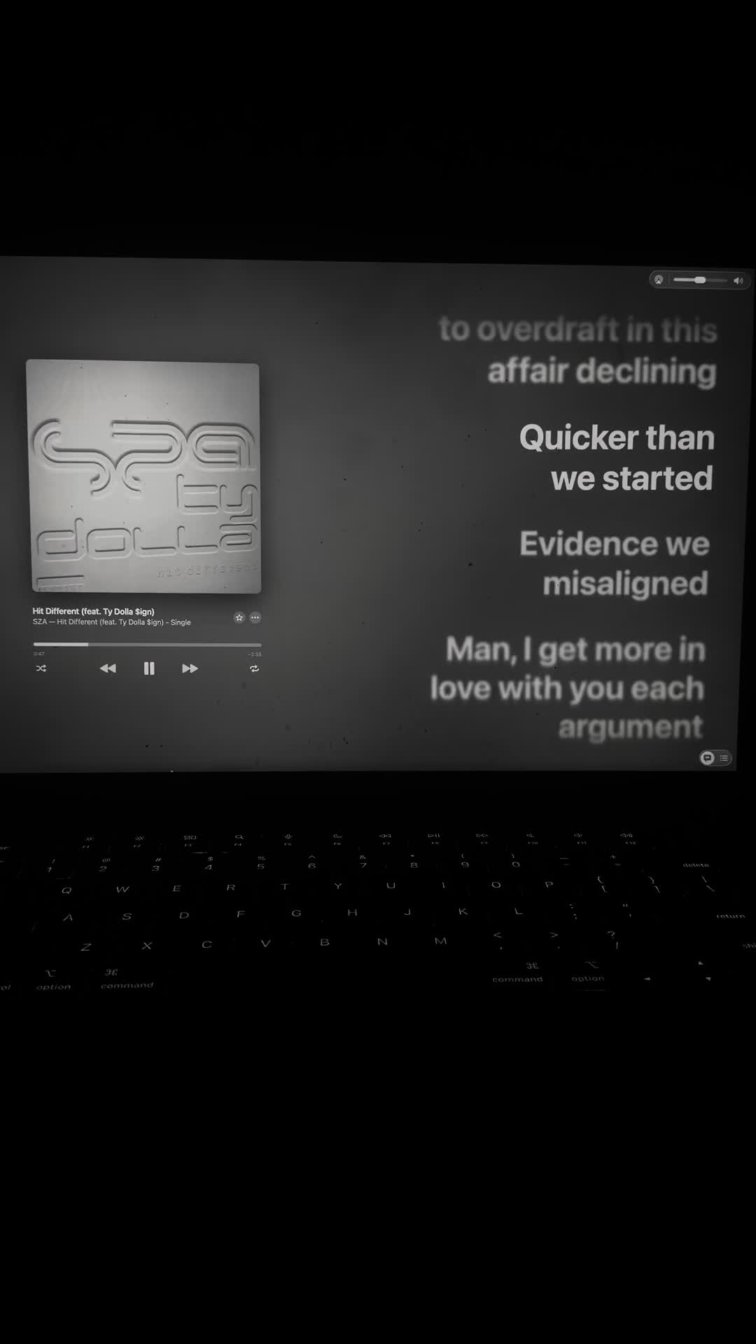 @isiahfavoritemusic
